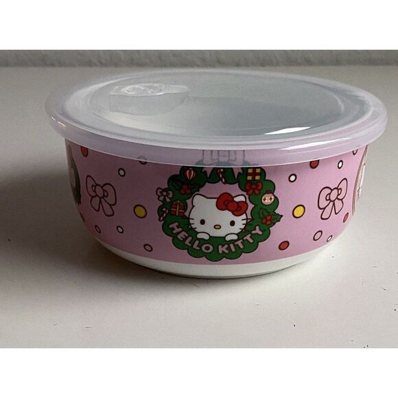 Hello Kitty Christmas Pressure Lid Ceramic Food Storage Bowl Pink LARGE NEW - Picture 1 of 9
